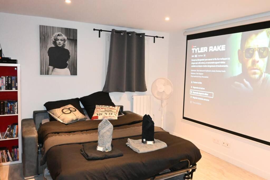 Cinema Appartement 10Mn Aeroport Roissy Cdg Villeneuve-sous-Dammartin Εξωτερικό φωτογραφία